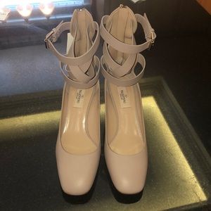 Brand new Valentino shoes SO BEAUTIFUL